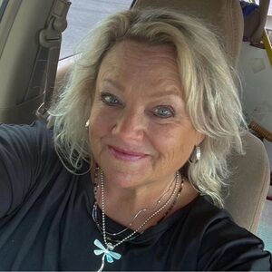 Meet your Posher, Kam